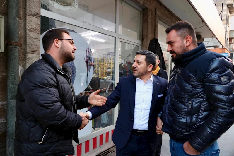 Belediye Başkanımız Arı’dan Nar Caddesi’nde Esnaf Ziyareti