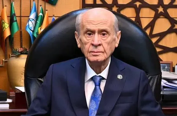Bahçeli’den DEM Parti’ye Sert Uyarı: “Meclis’te Taşkın Sloganlara Yer Yok!”