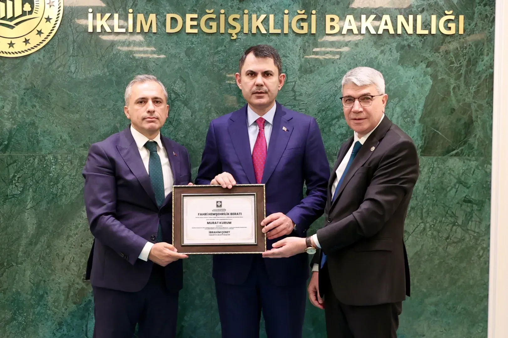 Bakan Kurum