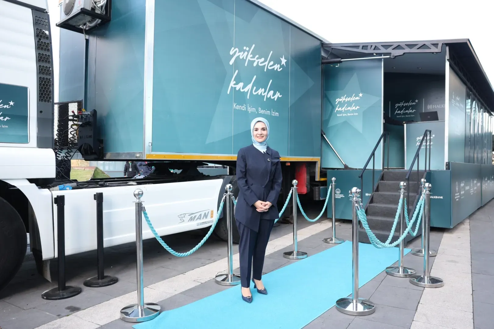 Kadın girişimcilerin yolu açılıyor... Eğitim tırı Türkiye