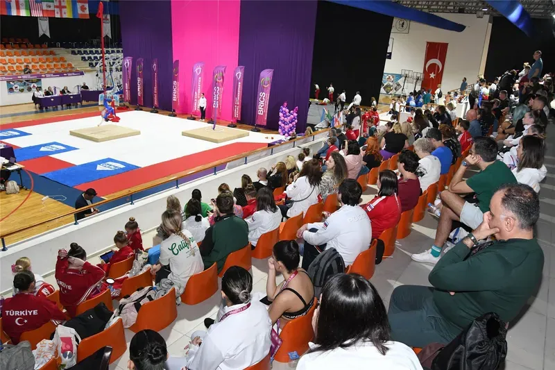 Hava Jimnastiği Dünya Kupası Kemer