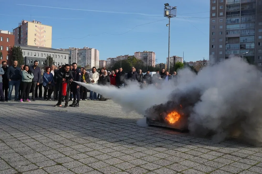 İstanbul Beylikdüzü Belediyesi çalışanlarına 