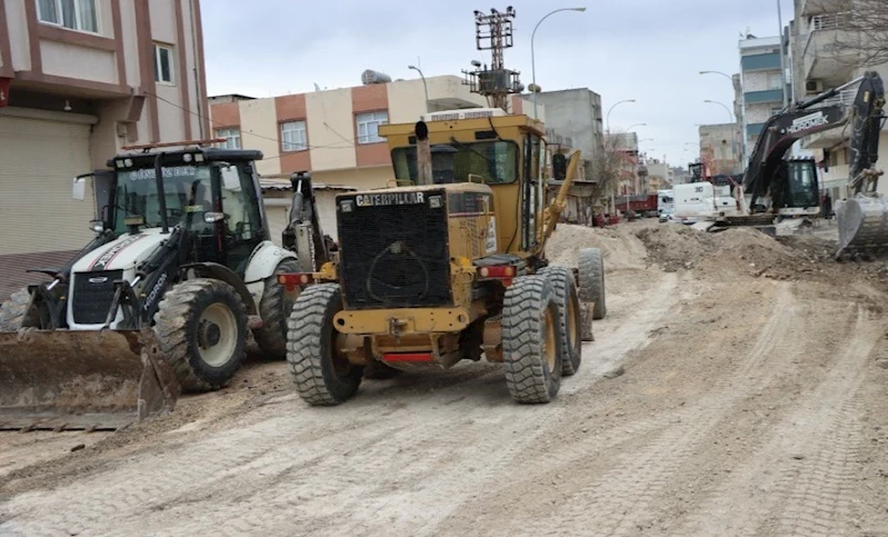 BÜYÜKŞEHİR’DEN SURUÇ İLÇESİ MIZAR CADDESİ’NDE ASFALT ÖNCESİ HAZIRLIK