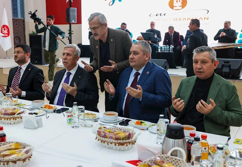 Şehit aileleri ve gaziler onuruna iftar programı düzenlendi