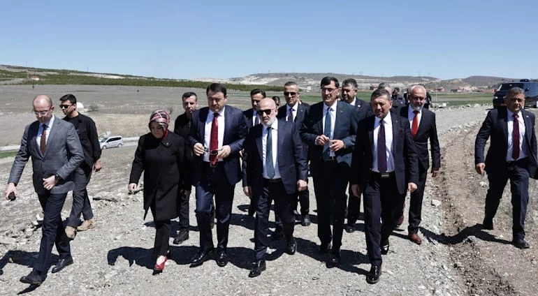 SAHİPSİZ HAYVANLAR İÇİN DOĞAL YAŞAM ALANI PROJE SAHASI İNCELENDİ