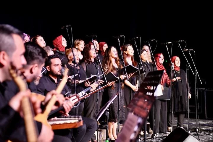 Yeşilyurt Kent Konseyi Kadın Korosunun ‘Anneler Günü’ Konseri, Büyük İlgi Gördü!