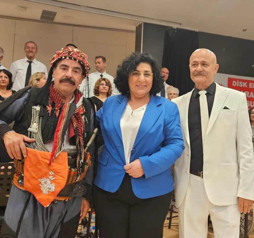 DİSK EMEKLİ-SEN 
