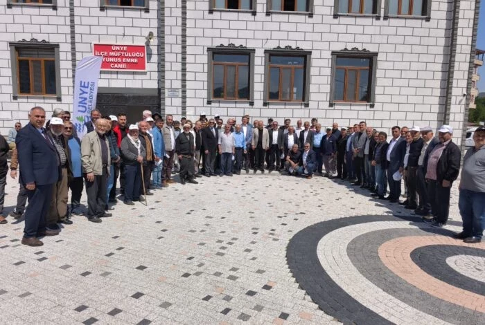 BAŞKAN TAVLI YUNUS EMRE MAHALLESİ’NDE VATANDAŞLARLA BULUŞTU