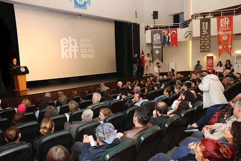 ESKİŞEHİR BAĞIMSIZ KISA FİLM FESTİVALİ BAŞLADI