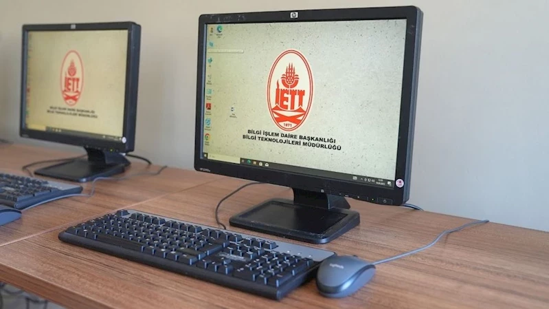 İETT’NİN GENÇLERE TEKNOLOJİ DESTEĞİ SÜRÜYOR