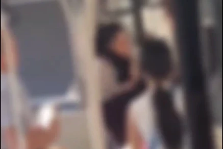 Denizli’de tesettürlü kadına hakarete gözaltı!