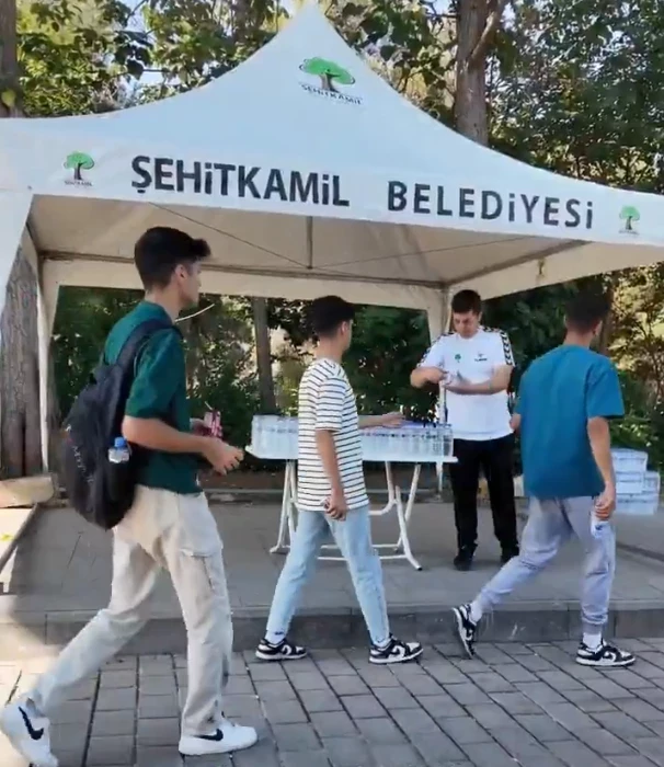 ŞEHİTKAMİL BELEDİYESİ’NDEN SINAVA GİREN ÖĞRENCİLERE DESTEK