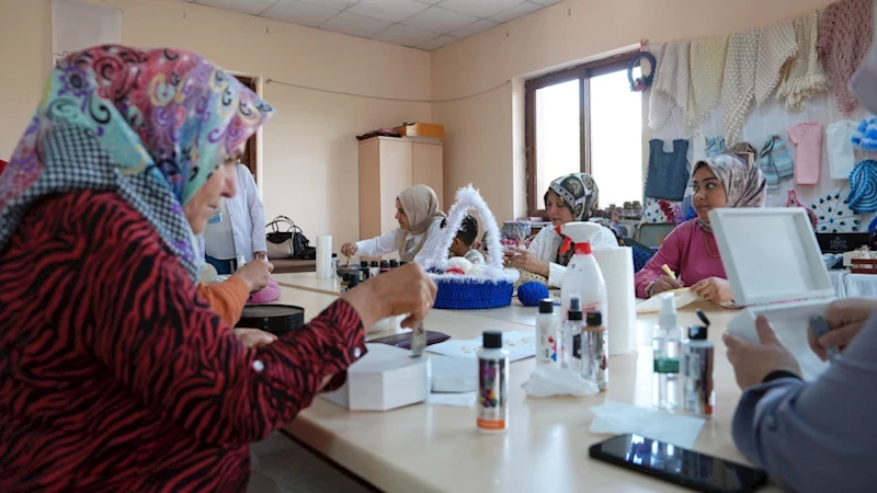 Büyükşehir’in Kursları Kadınlara Destek Sağlıyor