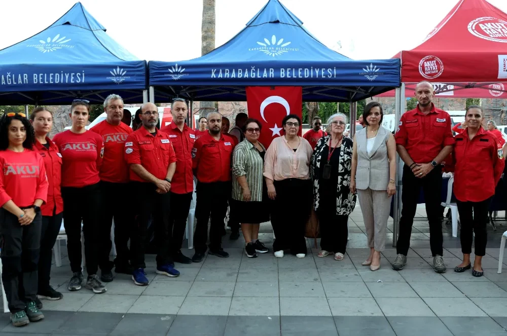 AKUT Gönüllüleri Karabağlar