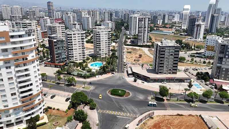 Büyükşehir’le Yollar Daha Güvenli ve Konforlu