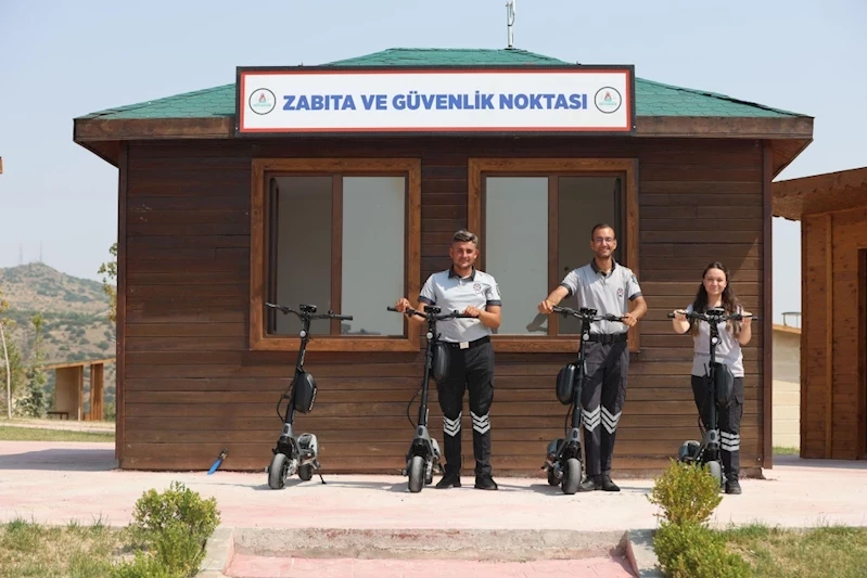 Kahveci Dağı’nda Scooterli Güvenlik Görevlileri
