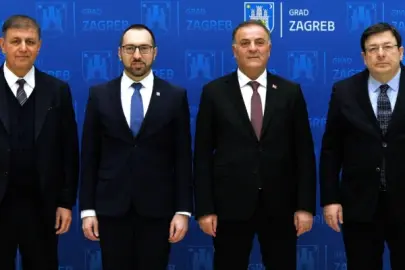 Başkan Erkek Zagreb’de B40 zirvesinde