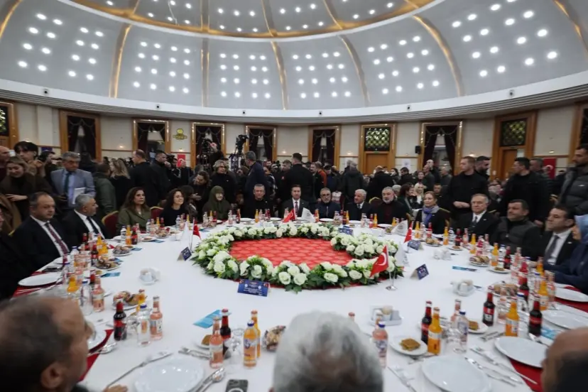 Başkan Aras’tan deprem bölgesine kalıcı destek: 4 ilçeye 4 sosyal tesis