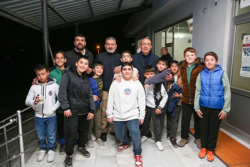 Başkan Kavuş Ramazan akşamlarını vatandaşlarla paylaşıyor