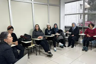 Engelsiz Ebeveyn Akademisi’nde liderlik vurgusu