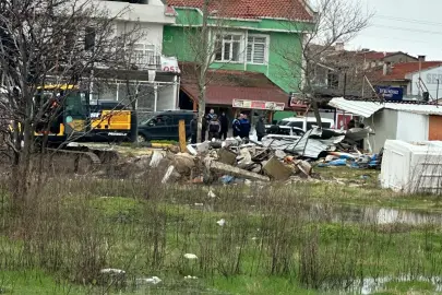 Erikli Sahili’nde yıkım çalışmaları başladı