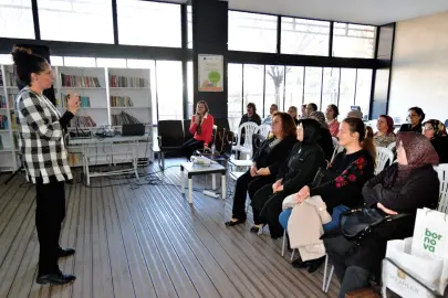 İzmir Bornova’da kadınlar hem üretiyor hem bilinçleniyor