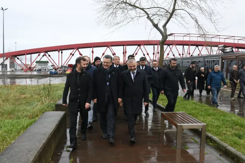 Trabzon Büyükşehir’den Arsin’e Ramazan ziyareti