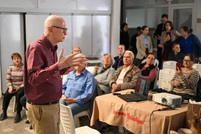 İzmir'de Bornova’nın çınarları yapay zekayla tanıştı