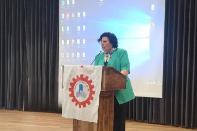 DİSK Emeklileri Karabağlar’da Tek Yürek:  “Emekliye Adalet Çağrısı”