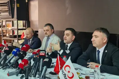 Genç Parti'nin yeni yol haritası belli oldu: "Cem Uzan onursal başkan olarak kaldı"