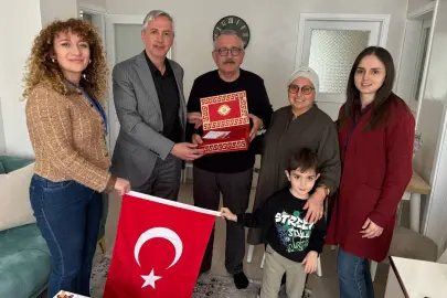İzmit Belediyesi gazilere vefa ziyaretlerini sürdürüyor