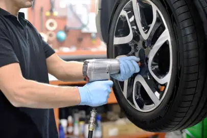 Kış lastiği zorunluluğu sona eriyor